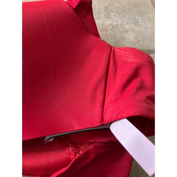 Victoria Secret Red Bra 32DDD Lacy Padded Hook Eye Sexy - Picture 8 of 8